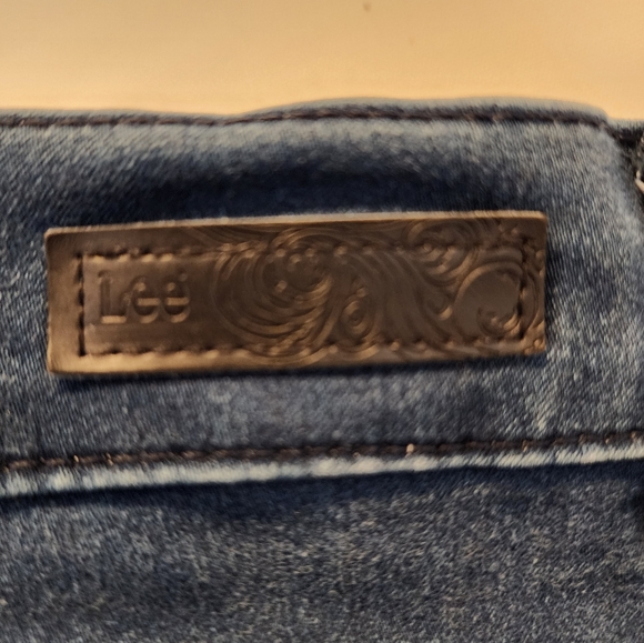 Ee Easy Fit High Rise Stretch Blue Jeans Size 14 Petites - Picture 6 of 7